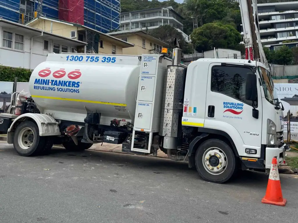 230312 Fuel truck at residential building site 1