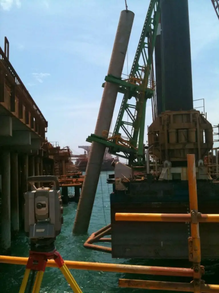 230312 Marine piling rig on a barge