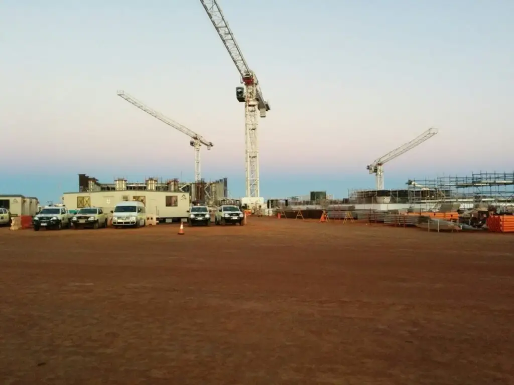 230312 three tower cranes on lng construction site