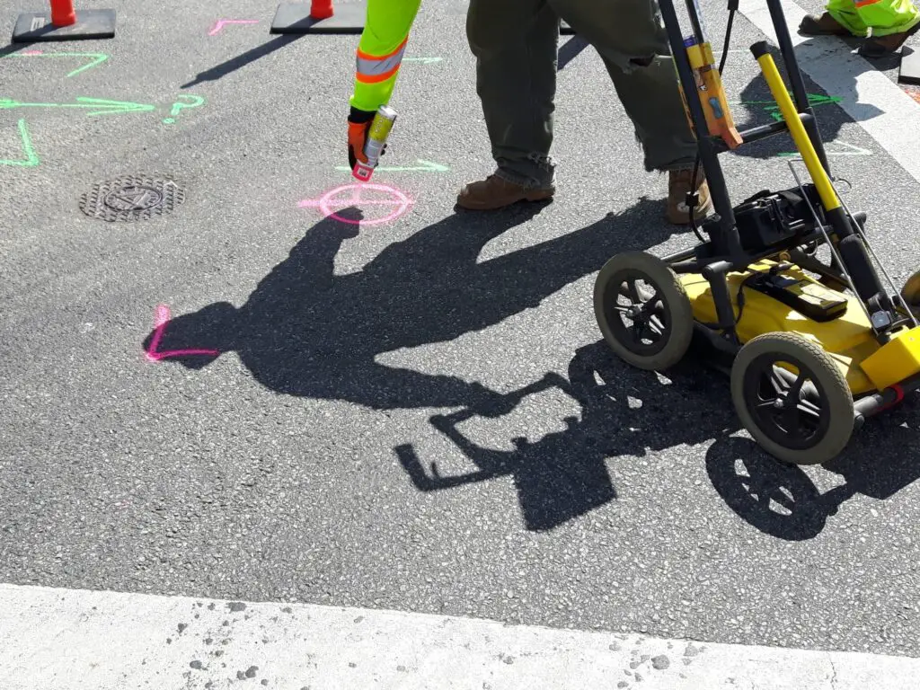 230419 GPR being used to locate services underground